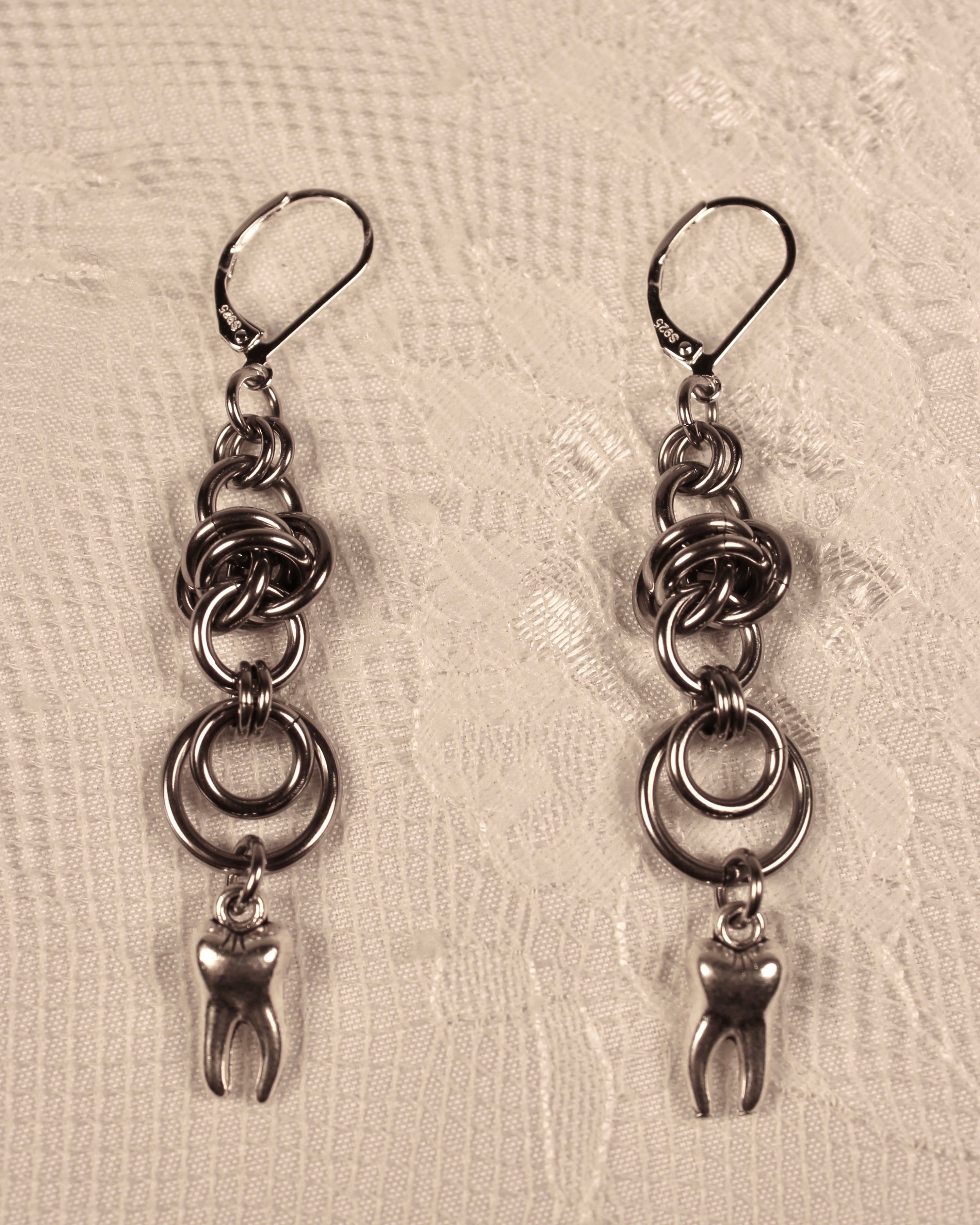 Siora - Chainmail Earrings