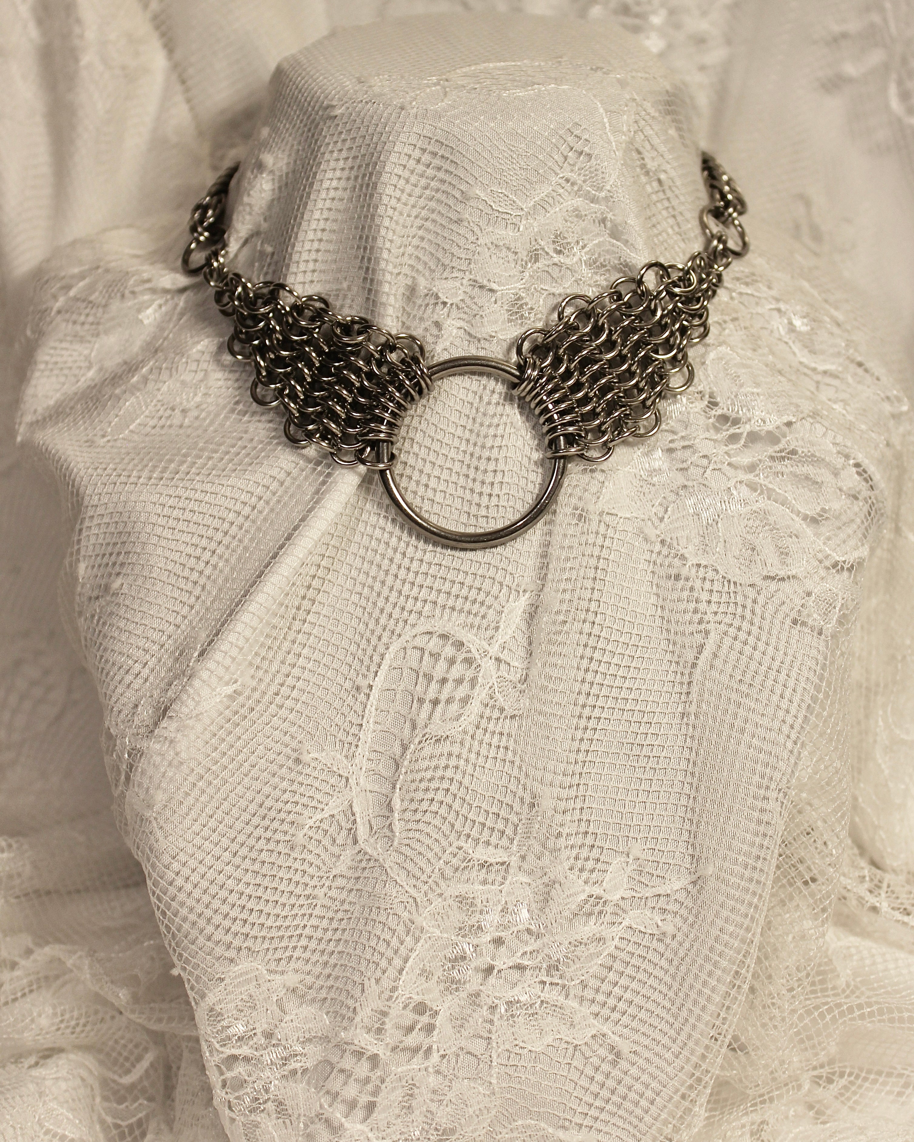 Hycis - Chainmail Necklace