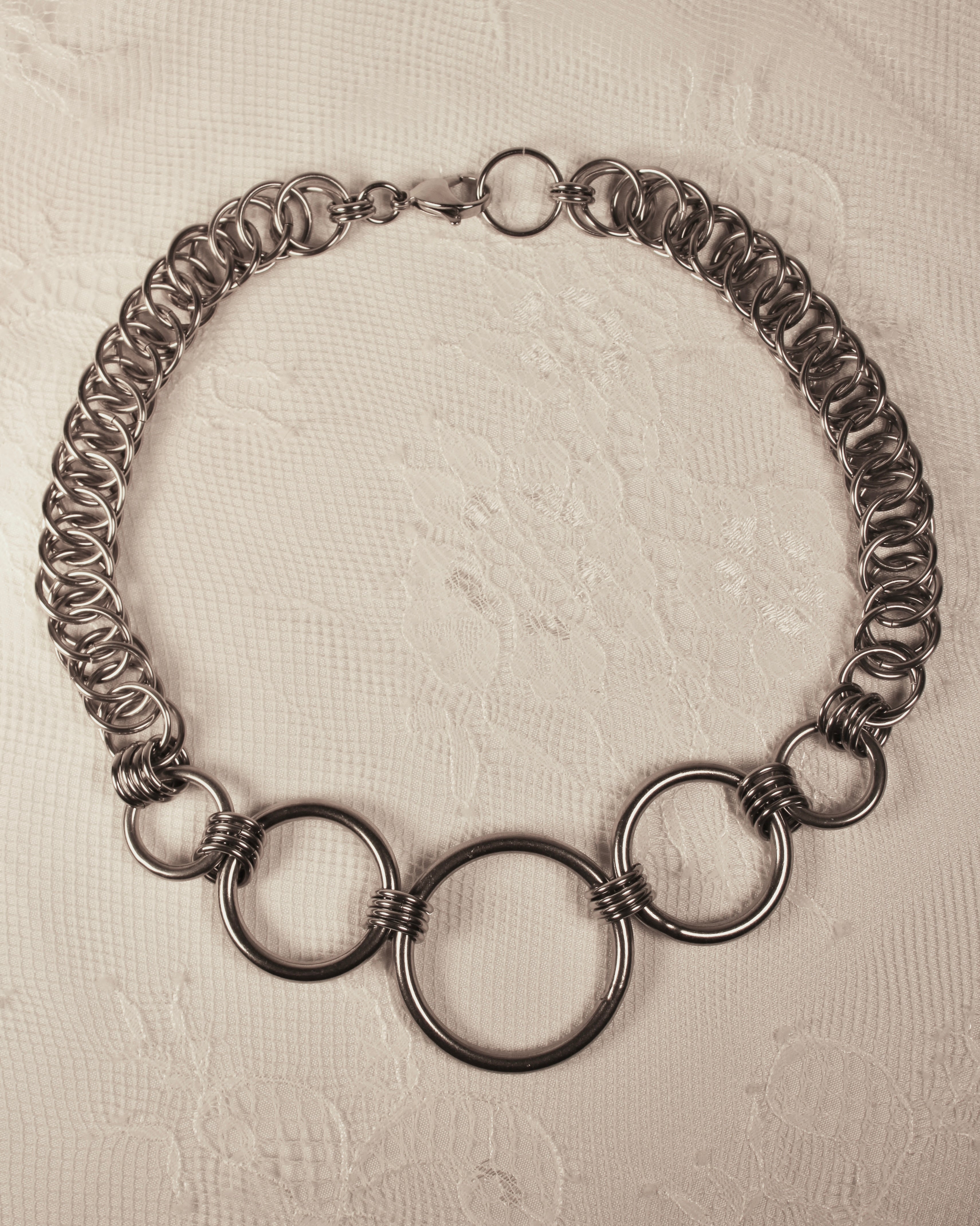 Zentha - Chainmail Necklace