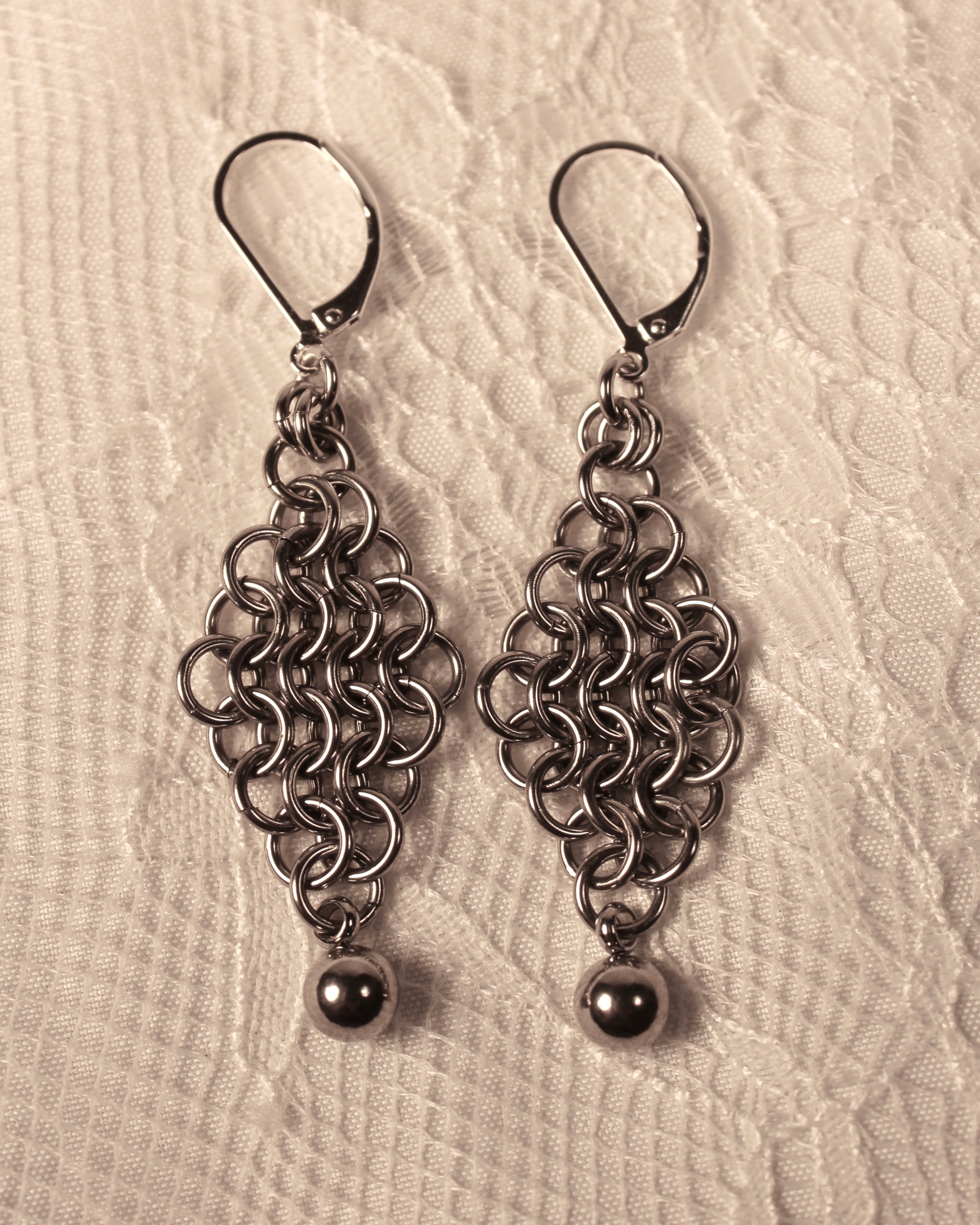 Edia - Chainmail Earrings