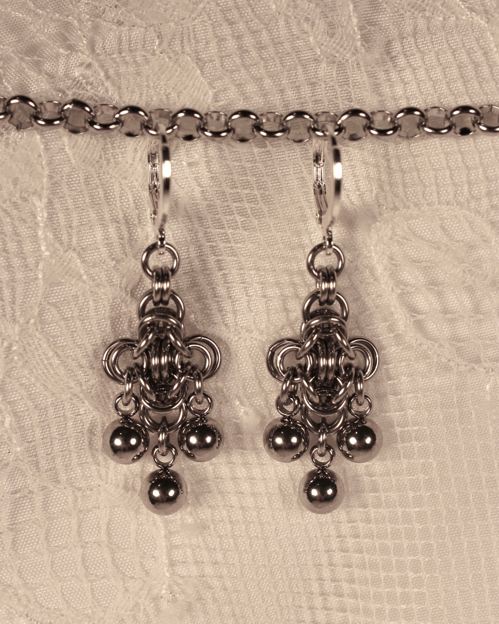 Arasne - Chainmail Earrings