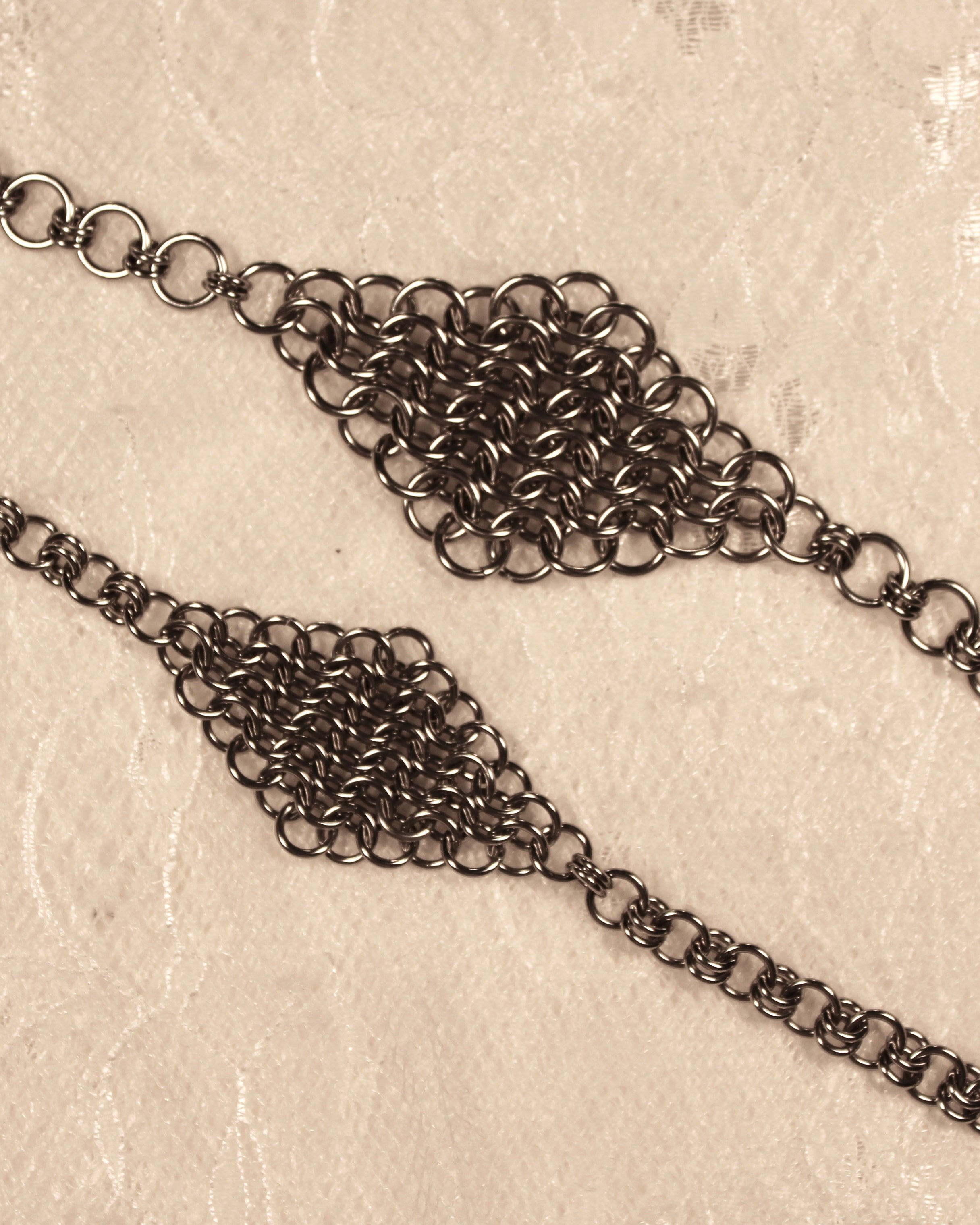 Omylia - Chainmail Bracelet