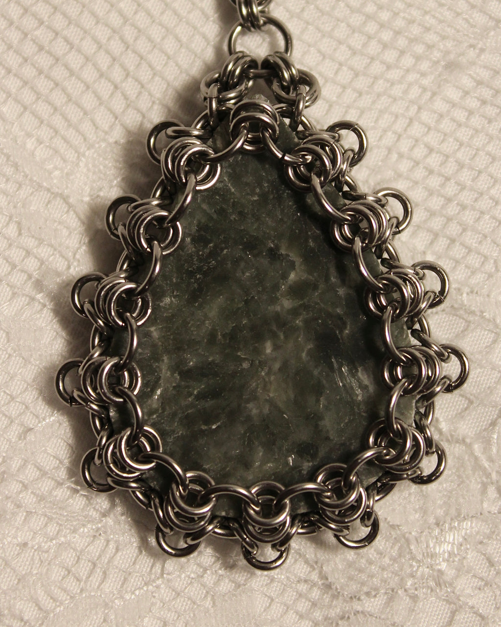 Osonia - Chainmail Necklace