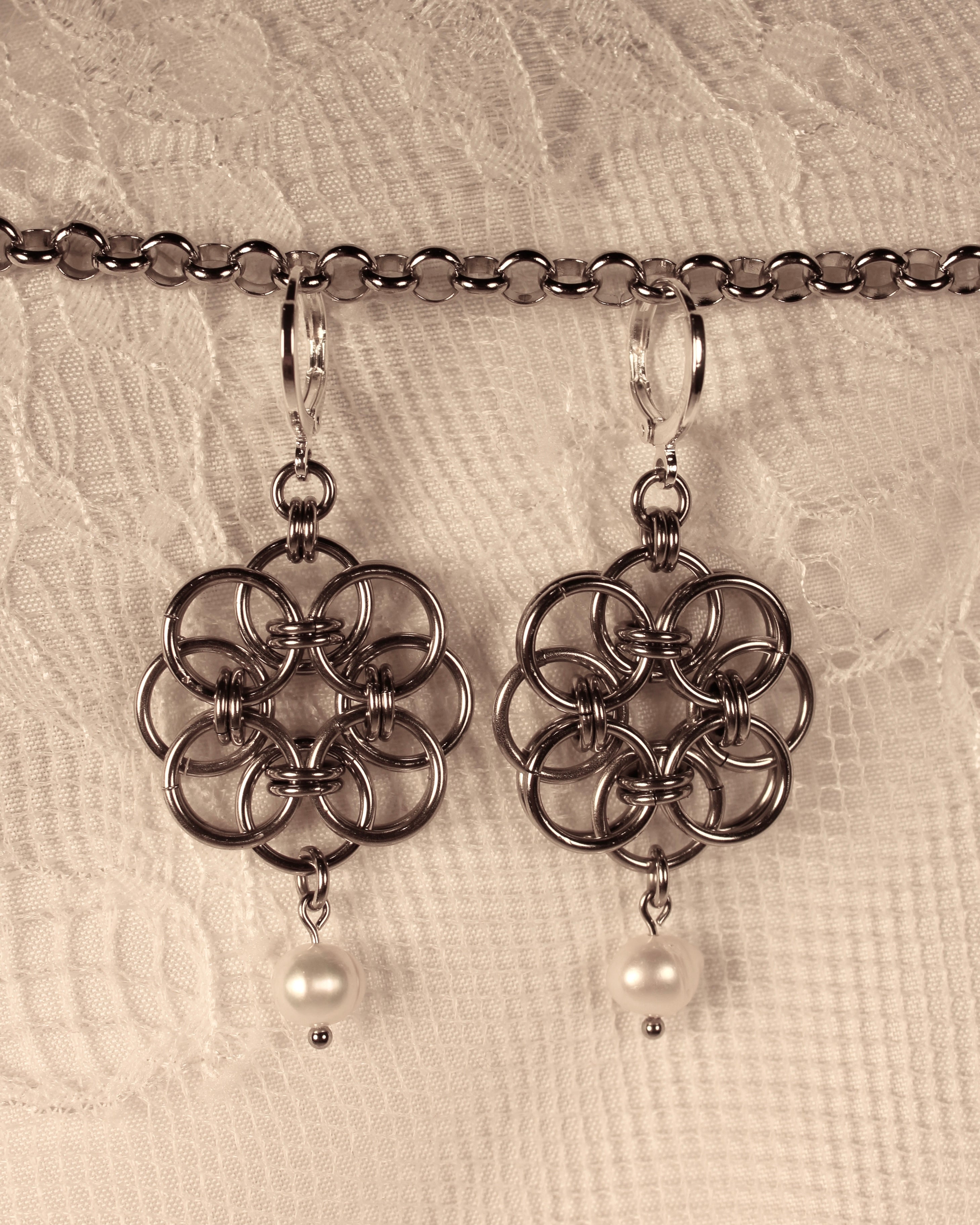 Ayda - Chainmail Earrings