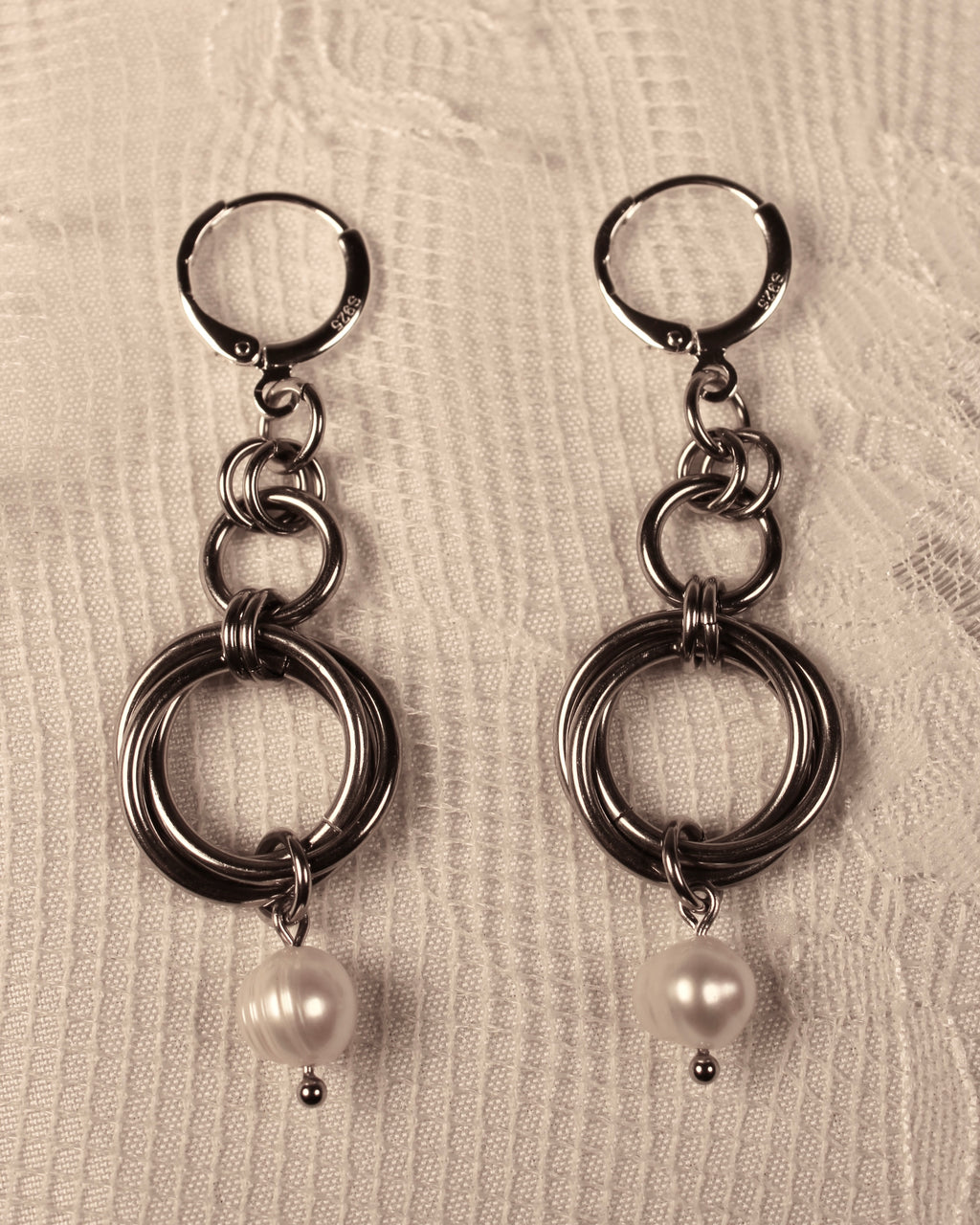 Eirina - Chainmail Earrings