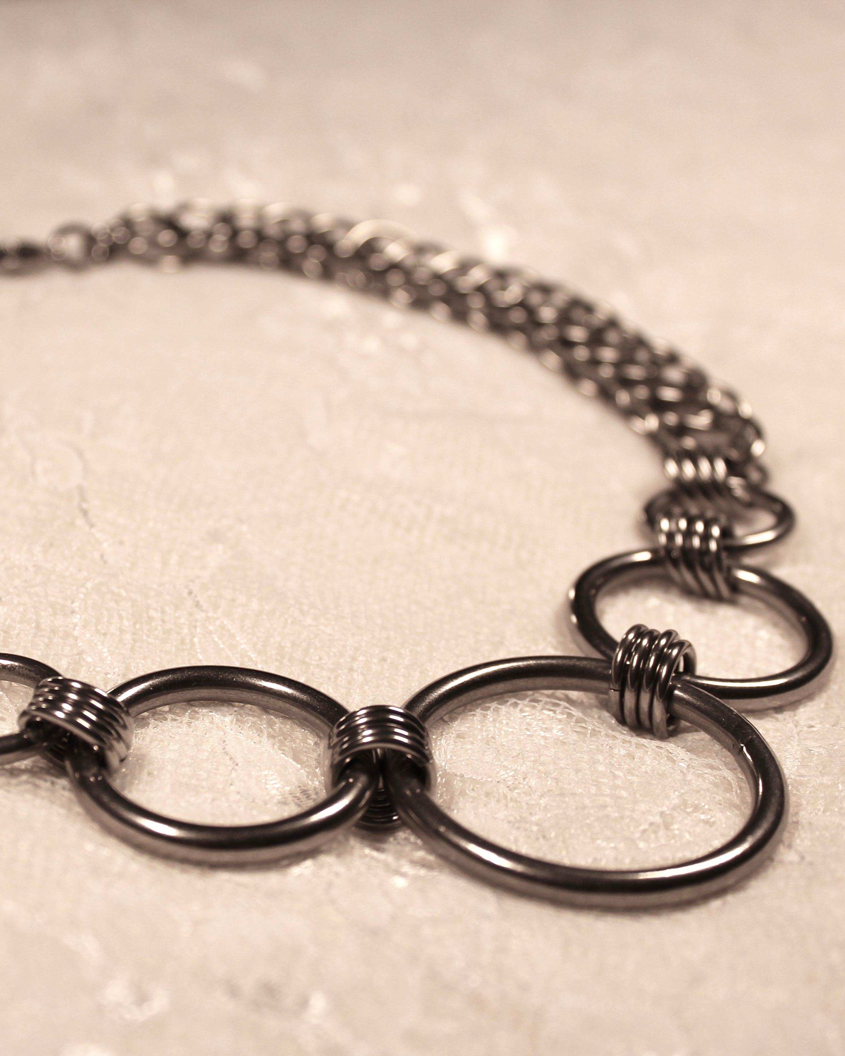 Zentha - Chainmail Necklace