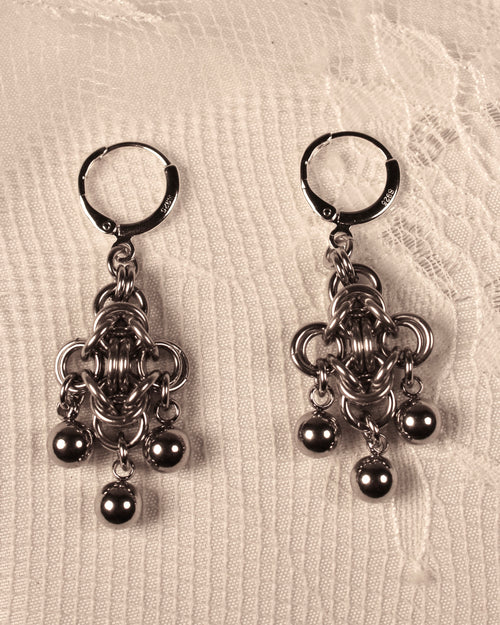 Arasne - Chainmail Earrings