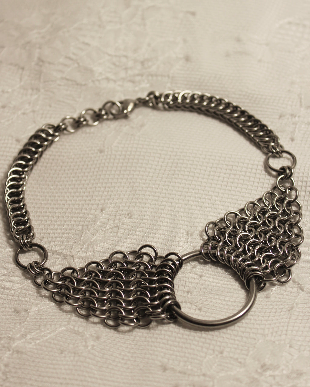 Hycis - Chainmail Necklace