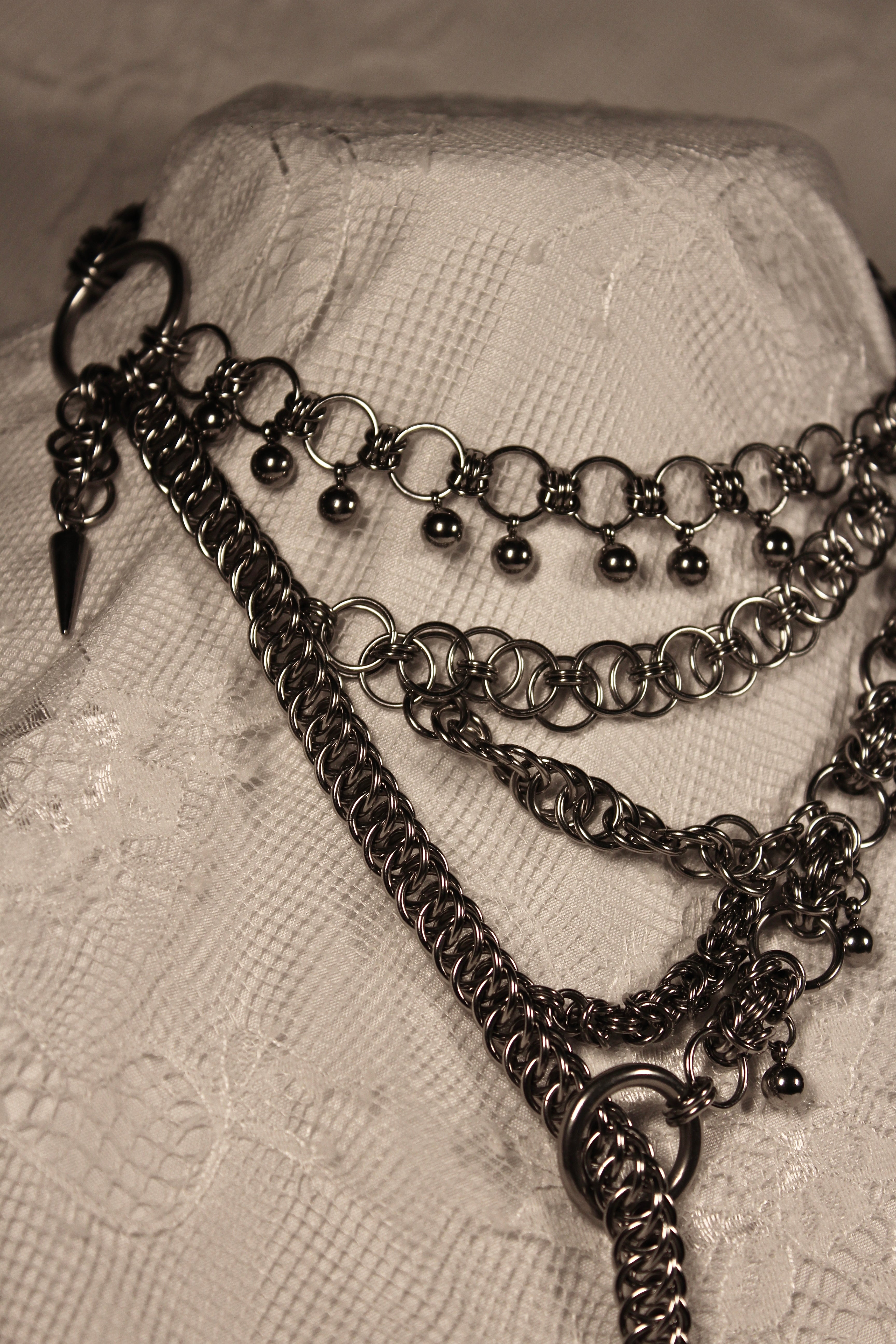Hecca - Chainmail Necklace